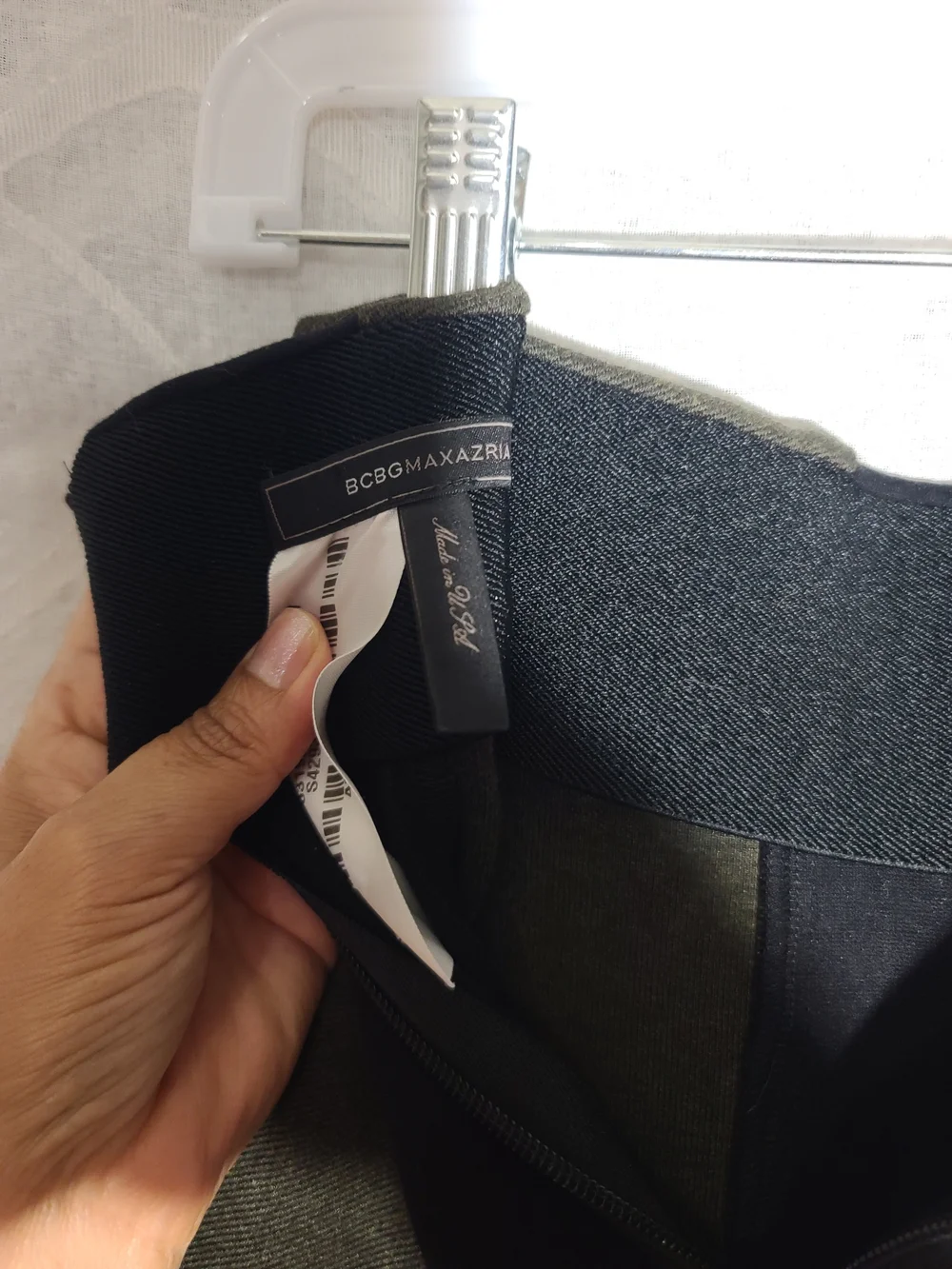 BCBGMaxAzria Olive and Black High-Waist Ponte Leggings